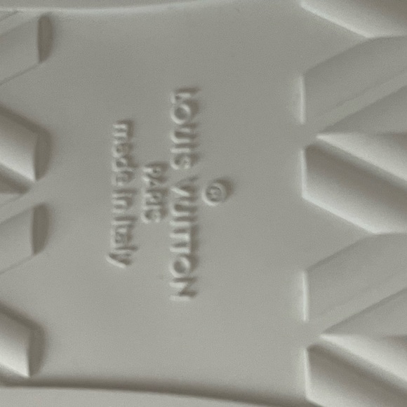 Louis Vuitton tattoo sneaker size 13 blue/white 100% new in the box - Picture 9 of 10